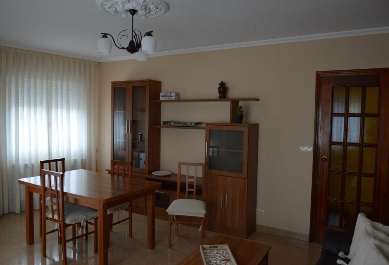 Piso Da Empegada Apartment อาร์ซูอา ภายนอก รูปภาพ
